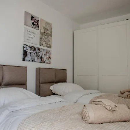 2br Cosy With Pool And Sea View *