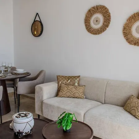 2br Cosy With Pool And Sea View Manilva